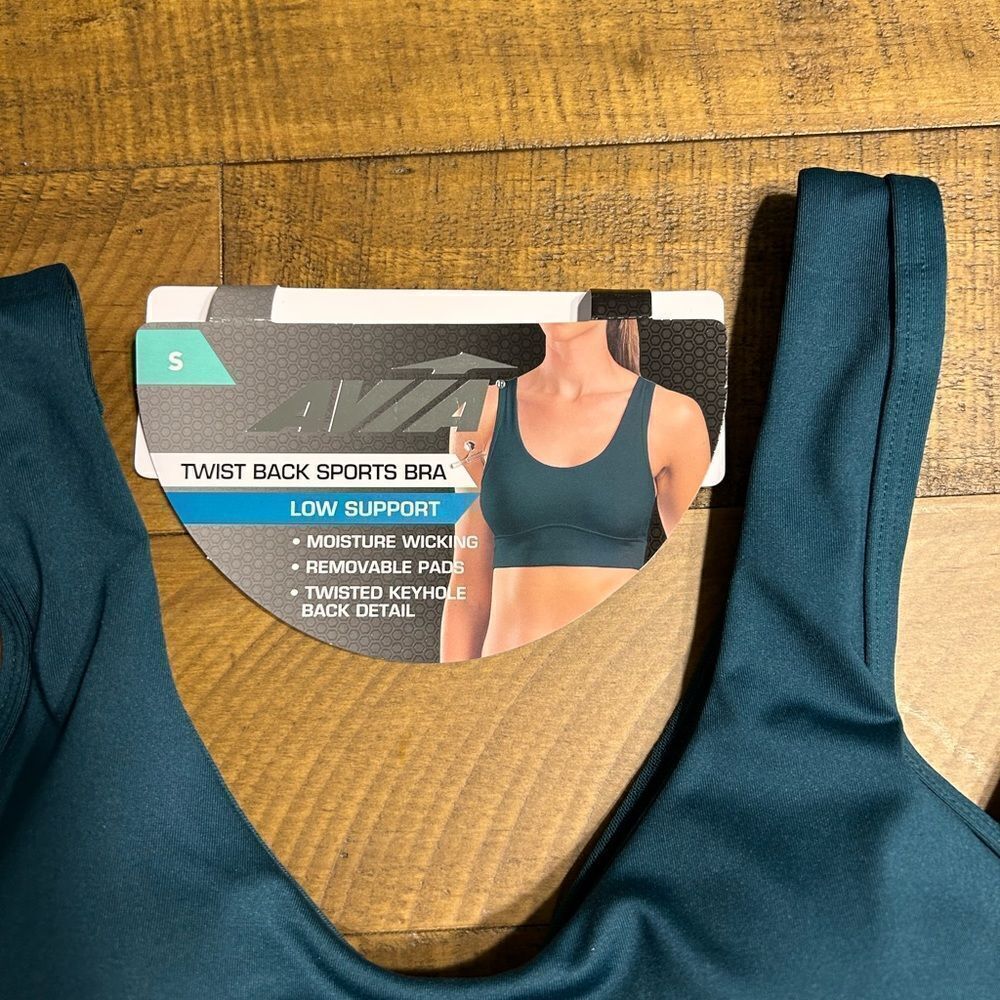 Avia Twist Back Sports Bra - Picture 5 of 6